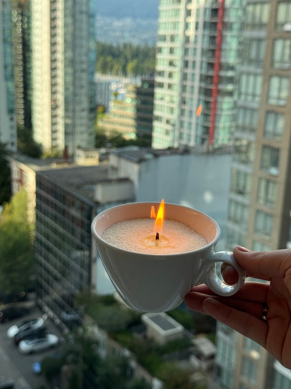 Mira K.'s Candella candle
