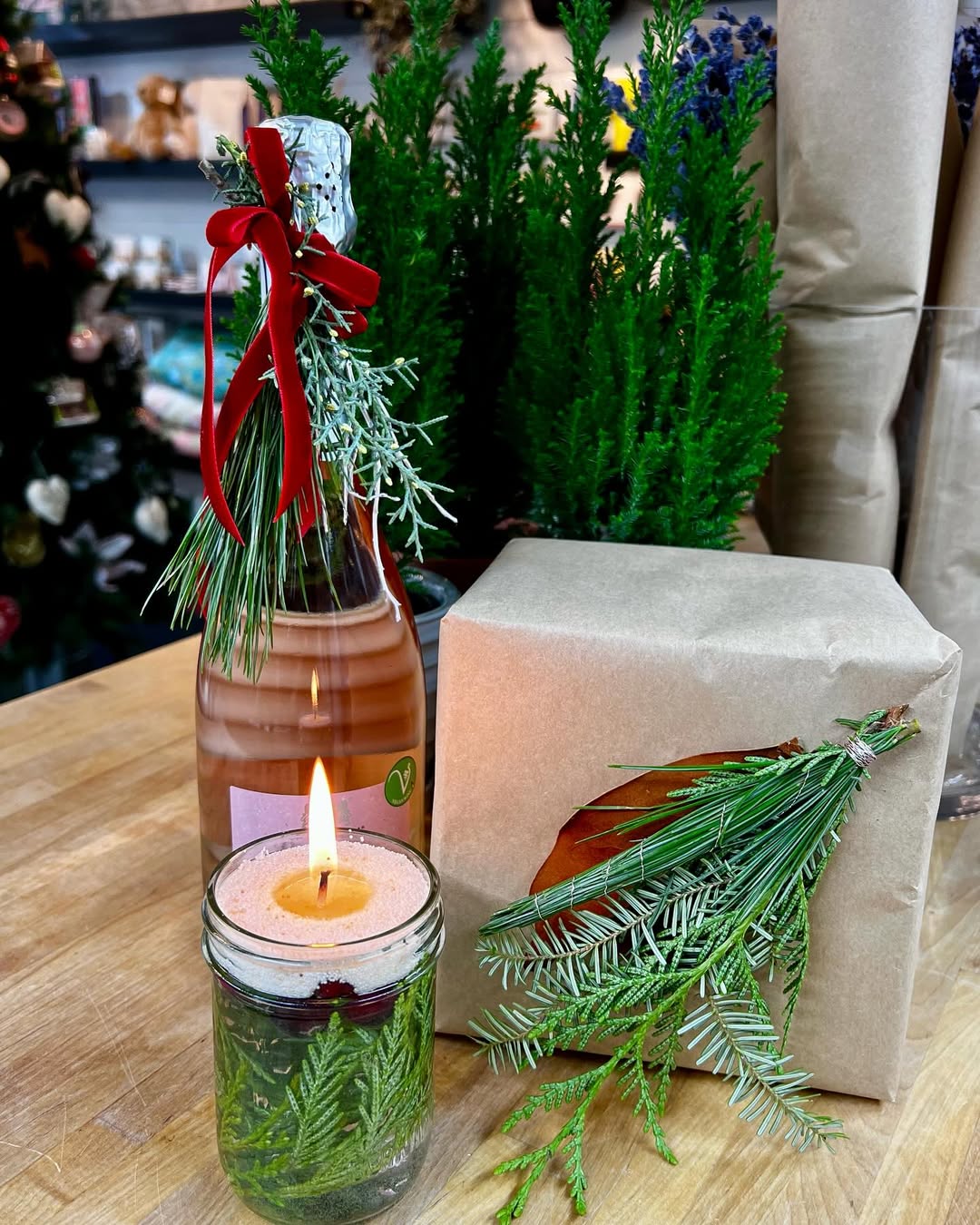 Garden Picnic Sand Candles - White Tea, Fresh Hyacinth & Sweet